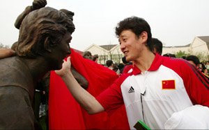 孙继海将获英足球教练证书:要做中国最好的主