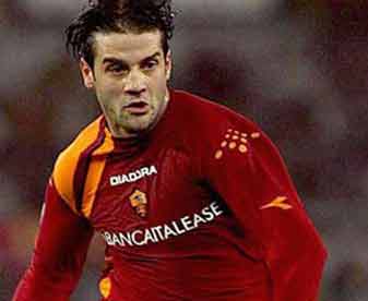 CCTV.com-莫拉蒂披露足坛有黑势力 评明星加